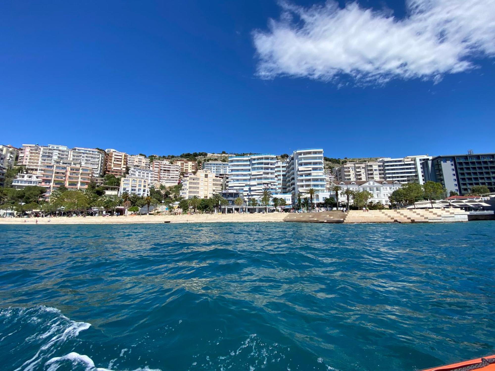 Appartement Sunny 2 *